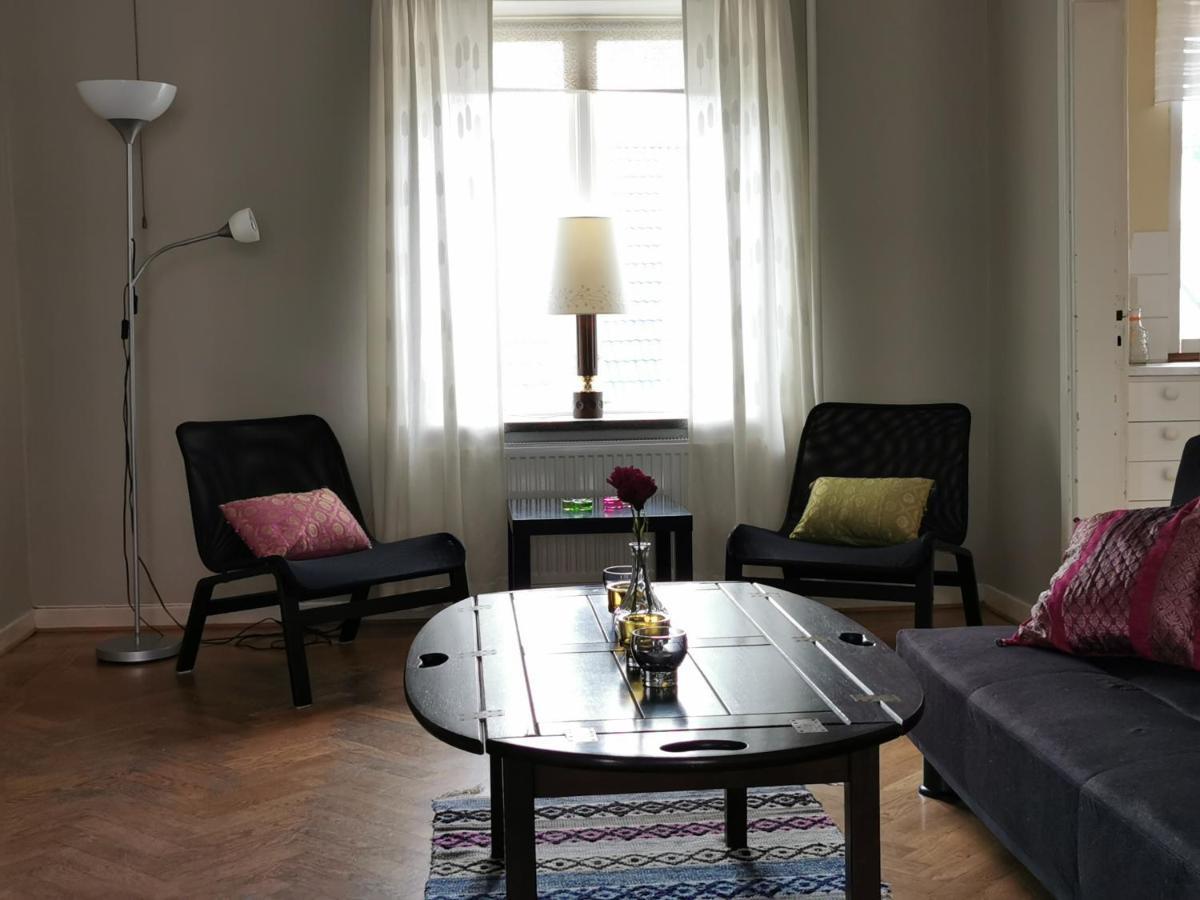 Gamla Skolan Rum & Oevernattning I Spjutstorp Apartment Luaran gambar